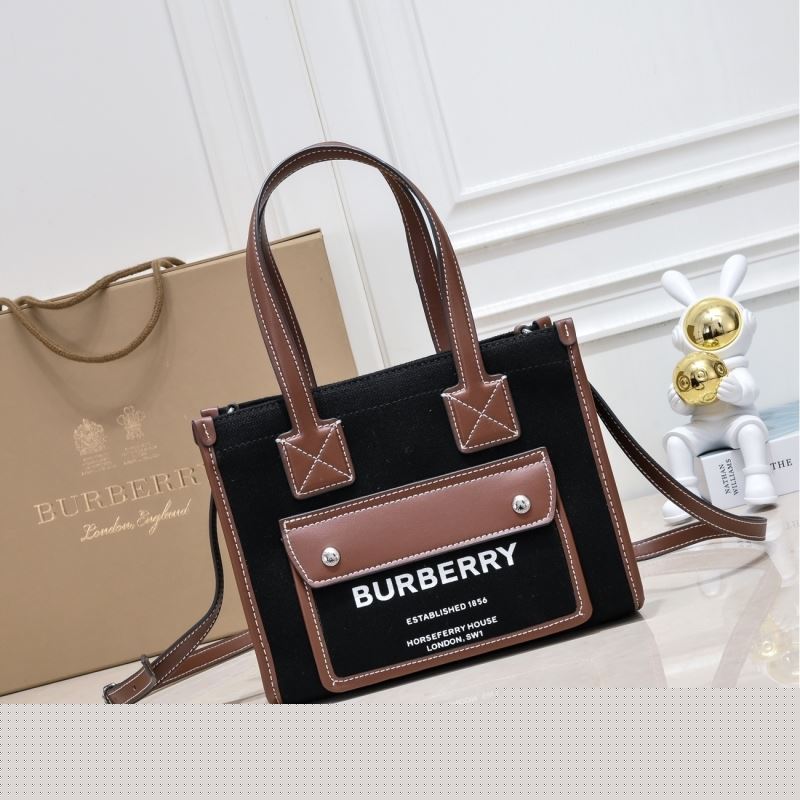 B**rry shopping bags